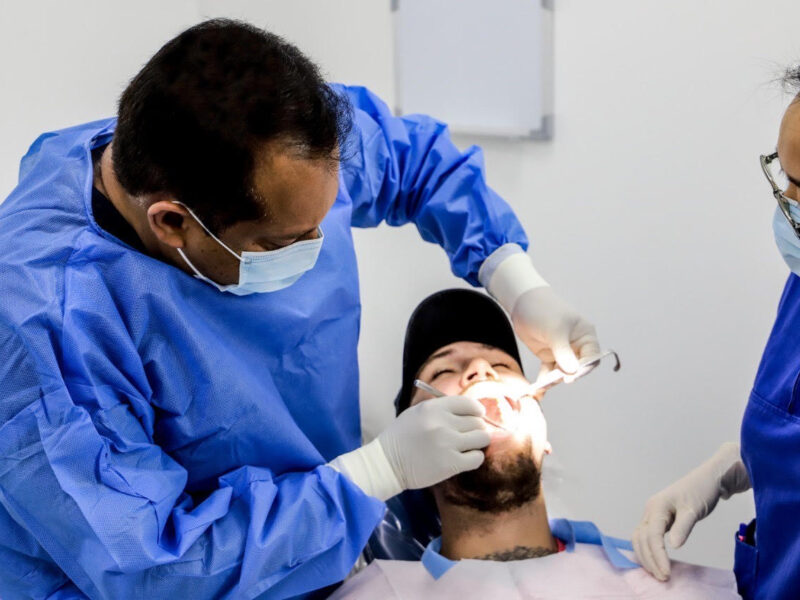 Dr. Thomas Dental Implant Clinic